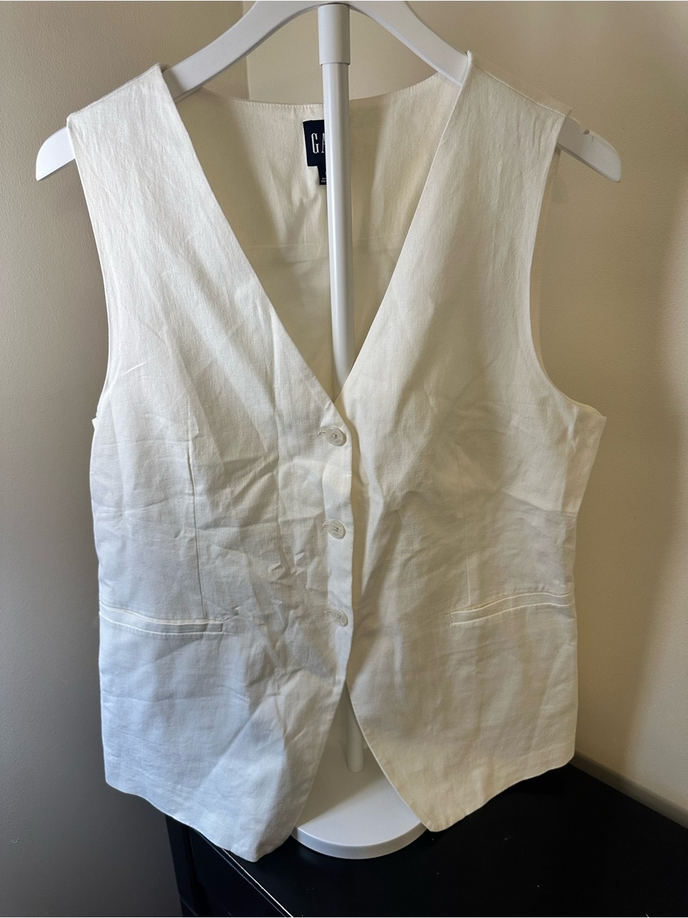 GAP Women's Cream Linen Button Vest Sz L